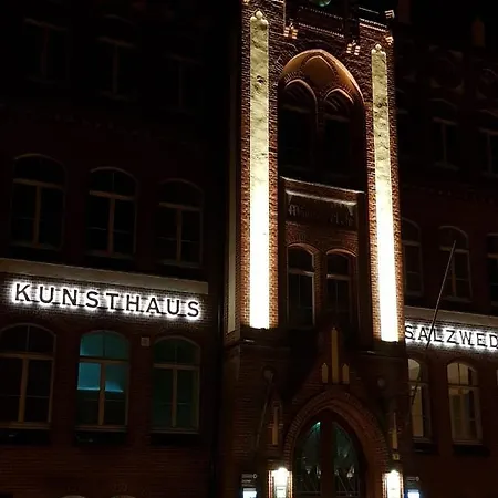 Gasthaus Kristall Salzwedel Esterno foto